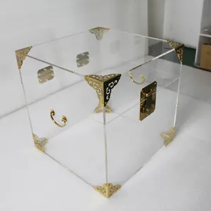 Clair personnalisé acrylique laiton cuivre tronc mental plexiglas lucite boîte à bijoux couvercle articulé vêtements stockage coffre boîte