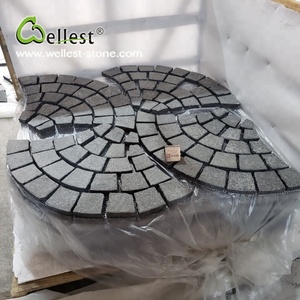 Prezzo al Metro di Ciottoli in Granito Nero Galassia per Pavimentazione - Product Image 6