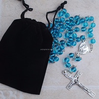 Chapelet du Centenaire de Fatima 1917-2017 en perles de verre bleu clair de 6 mm
