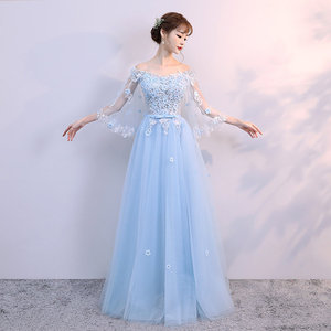 Robes <span class=keywords><strong>de</strong></span> <span class=keywords><strong>mariée</strong></span> et <span class=keywords><strong>de</strong></span> demoiselles d'honneur en soie, couleur <span class=keywords><strong>bleu</strong></span> foncé, épaules dénudées, avec fleur sur le devant, produit prêt à expédier, fabriqué en Chine, usine <span class=keywords><strong>de</strong></span> Yiwu - Product Image 1