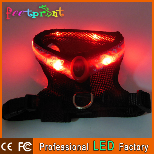 Свет вверх безопасности проводка собаки пальто