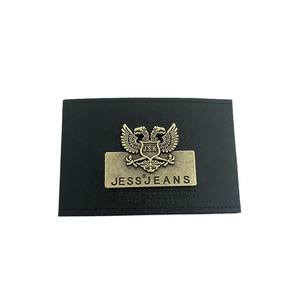 Cá nhân Nâu PU logo thương hiệu da tùy chỉnh nhãn vá thẻ với kim loại cho quần áo - Product Image 4
