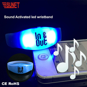 Braccialetto LED SUNJET Attivato dal Suono per Illuminare la Tua Festa, Decorazione per Matrimoni - Product Image 6