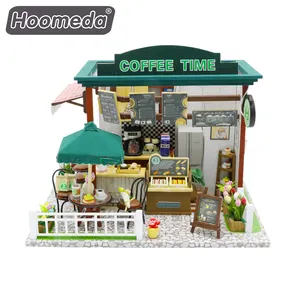 Hoomeda wholesale diy wooden handmade maniature doll house