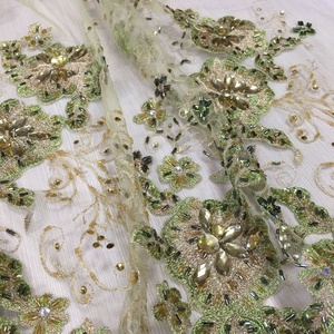 Elegante Tessuto in Pizzo Verde Ricamato con Perline Alta Qualità Pizzo con Cristalli e Strass Fatti a Mano <span class=keywords><strong>per</strong></span> <span class=keywords><strong>Abiti</strong></span> da Sera - Product Image 3