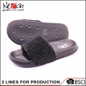 Chino Fashin Mocasín Pvc Zapatilla De Dama Elegante - Product Image 1