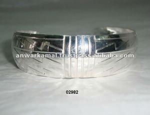 Nuevo diseño clásico hecho a mano puro mejor Material latón brazalete de moda - Product Image 2