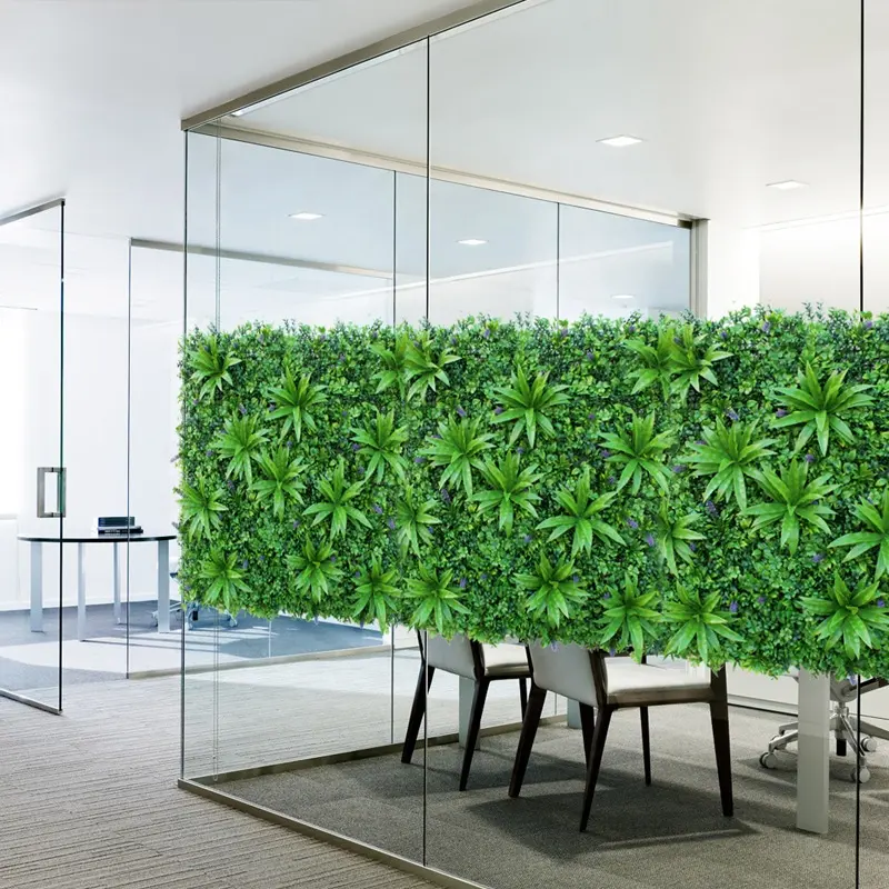 Yeni Tasarım Açık Kapalı Dekoratif Özelleştirilmiş Dikey Yeşil Çim Yapay Çit Çit Bitki Duvar Peyzaj