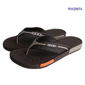 RW29974, neueste kunststoff hausschuhe großhandel für männer, pvc insulaner flip-flops