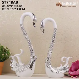 中国家居装饰批发树脂电镀银天鹅雕像婚礼装饰