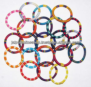 Bracelet en fil de soie - Product Image 1