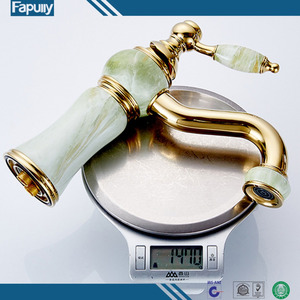 Fapully Haute Qualité à Levier Unique <span class=keywords><strong>D</strong></span>'<span class=keywords><strong>or</strong></span> Plaque Froide Chaude Pont <span class=keywords><strong>Mont</strong></span>é <span class=keywords><strong>Or</strong></span> Jade Peinture En Laiton <span class=keywords><strong>Du</strong></span> Robinet Jardin M246 - Product Image 6