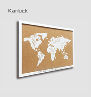 Tableau mémo en bois avec carte du monde encadrée, panneaux d'affichage Art Déco, résistant à l'eau, cadre blanc, 5 drapeaux suspendus, pour l'école et la maison