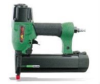 APLUS F18/50C, cloueuse à agrafes 18GA 15-50MM BRAD, 19-40MM STAPLE - Product Image 2