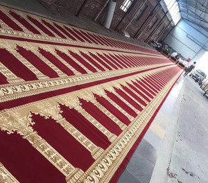 Tapis de prière musulman de haute qualité 100% polyester pour mosquée - Product Image 1