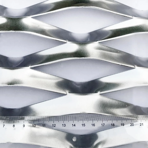 Lichte Hoogwaardige Fabriek Decoratieve Geperforeerde Aluminium Strekmetaal <span class=keywords><strong>Mesh</strong></span> Decoratieve Wandpanelen - Product Image 3