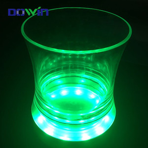 Batería recargable operado <span class=keywords><strong>claro</strong></span> plástico bar luz cambiante vino cerveza cubo de hielo - Product Image 1
