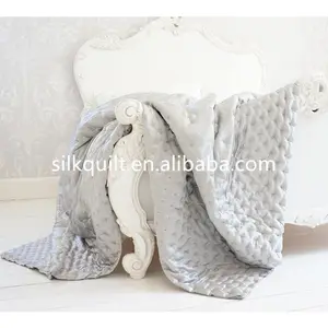 Eco-friendly 100% Mulberry Silk Full Quilted Bedspread