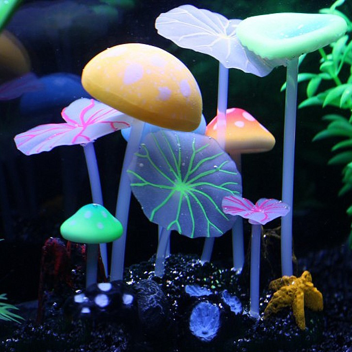 Im Dunkeln leuchtende Silikon-Kunstpflanzen fr Aquarien,  Korallenblumen-Ornament| Alibaba.com