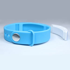 2017 Nouvelle Arrivée Pas Cher Silicon 3D Podomètre - Product Image 5