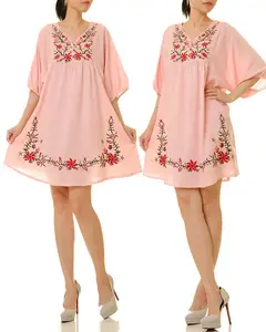 女性束腰外衣轻浮连衣裙订购粉色刺绣墨西哥连衣裙