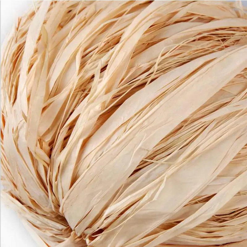 Wholesale 1 kg Natural Raffia FOB Ningbo price Knitted Grass Flower Wrapping Material Florist supplies