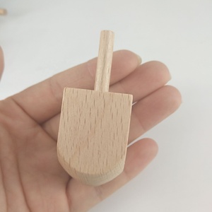 Kayu Dreidels 2-1/2 Inch, Yang Belum Selesai Alami Kayu Beech Spinning Top Mainan - Product Image 2