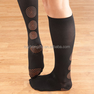 <span class=keywords><strong>Calcetines</strong></span> de compresión magnéticos <span class=keywords><strong>con</strong></span> <span class=keywords><strong>imanes</strong></span> de sílice - Product Image 2