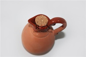 Bouteille d'huile essentielle, carafe <span class=keywords><strong>en</strong></span> <span class=keywords><strong>terre</strong></span> <span class=keywords><strong>cuite</strong></span> de cuisine <span class=keywords><strong>avec</strong></span> poignée - Product Image 2