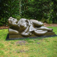 Sculpture de monument en bronze grandeur nature personnalisée, statue de motocycliste de rallye routier italien Fabrizio Meoni