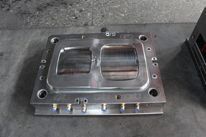 Tùy chỉnh PP ép phun nhựa sản xuất cho xe đèn pha chất lượng cao cấp khuôn mẫu - Product Image 4