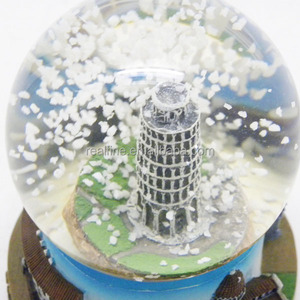 كرة ثلجية تذكارية مخصصة من الراتنج على شكل برج بيزا لديكور المنزل - Product Image 6
