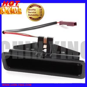 Bouton-poussoir pour porte arrière de BMW E39, E60, E61, qualité supérieure, 51248168035 - Product Image 1