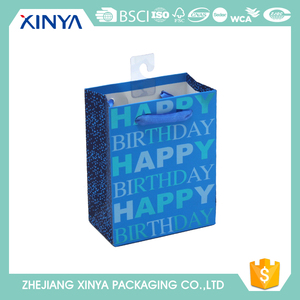 <span class=keywords><strong>Simple</strong></span> style <span class=keywords><strong>pas</strong></span> <span class=keywords><strong>cher</strong></span> heureux d'anniversaire slogan imprimé papier cadeau sac d'emballage - Product Image 1