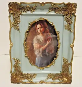 Antique Looking Gold Vintage Victorian Style 4" X 6" Oval Picture Frame