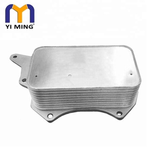 Refroidisseur d'huile moteur pour Renault Espace <span class=keywords><strong>V</strong></span> Trafic III 1.6 DCI <span class=keywords><strong>Megane</strong></span> 152085948R 2130500QAE 4423048 95517861 152081926R A6221800011 - Product Image 5