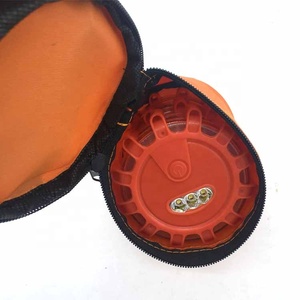 M4 nhựa LED Road Pháo Sáng khẩn cấp đĩa bên đường an toàn ánh sáng nhấp nháy Road Beacon (gói 3) IP65 đánh giá - Product Image 5