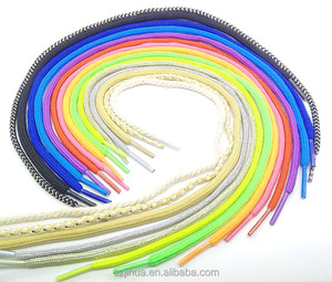 Khuyến Mãi Nắp Gỗ Thủy Tinh Rỗng Xe Làm Mát Không Khí Hương Thơm Treo Khuếch Tán Chai Nước Hoa Xe Hơi - Product Image 4