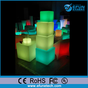 De color rgb <span class=keywords><strong>bar</strong></span> / discoteca / fiesta / boda / decoración control remoto llevó <span class=keywords><strong>la</strong></span> luz del cubo - Product Image 1