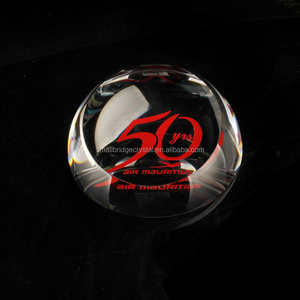 Xqa12 Pujiang 50 millimetri 60 millimetri 80 millimetri Piccola Lente di Ingrandimento Mezza Sfera di Pietre di Resina Epossidica Trasparente di Cristallo Peso della Carta - Product Image 3