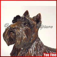 Belle statue de chien en laiton de jardin aux cheveux longs Sculpture de cairn terrier en bronze britannique