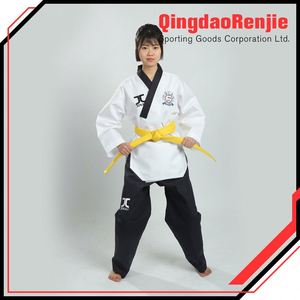 Unisex Poomsae Maestro <span class=keywords><strong>de</strong></span> Taekwondo <span class=keywords><strong>Uniforme</strong></span> - Product Image 3