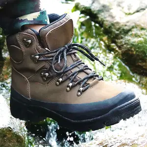 新设计轻质防水耐磨登山靴男士登山靴