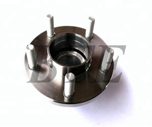Mozzo Ruota Posteriore di Alta Qualità per <span class=keywords><strong>Ricambi</strong></span> Auto <span class=keywords><strong>FORD</strong></span> 1469189 7T162C299BB 1462162 4494880 4367053 1362872 1458702 - Product Image 2