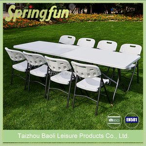 120cm <span class=keywords><strong>4</strong></span> <span class=keywords><strong>pieds</strong></span> blanc HDPE en plastique solide <span class=keywords><strong>Table</strong></span> de fête ronde pour mariage - Product Image 6