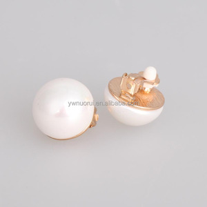 Mezza <span class=keywords><strong>perla</strong></span> <span class=keywords><strong>orecchini</strong></span> <span class=keywords><strong>clip</strong></span> orecchio - Product Image 1