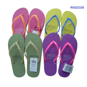 RW25339ออกแบบ PU รองเท้าแฟนซีเลดี้สุภาพสตรี Chappal ภาพสไลด์รองเท้าแตะทำพิมพ์โลโก้ผู้หญิงที่กำหนดเองรองเท้าแตะ