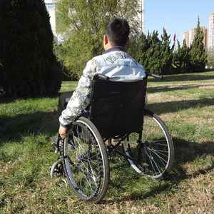 Atención médica respaldo alto pacientes aluminio silla plegable al aire libre - Product Image 1