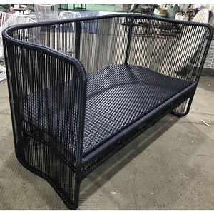تصميم فريد من نوعه في الهواء الطلق الأسود والأبيض جولة الروطان الخوص حديقة الأثاث أريكة - Product Image 2