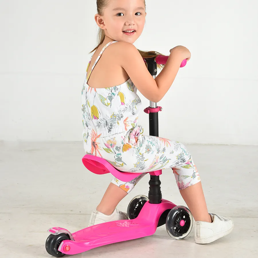 Nuova smart multifunnctional kids scooter 2 in 1 con rapporto di <span class=keywords><strong>EN71</strong></span> per divertimento all'aria aperta